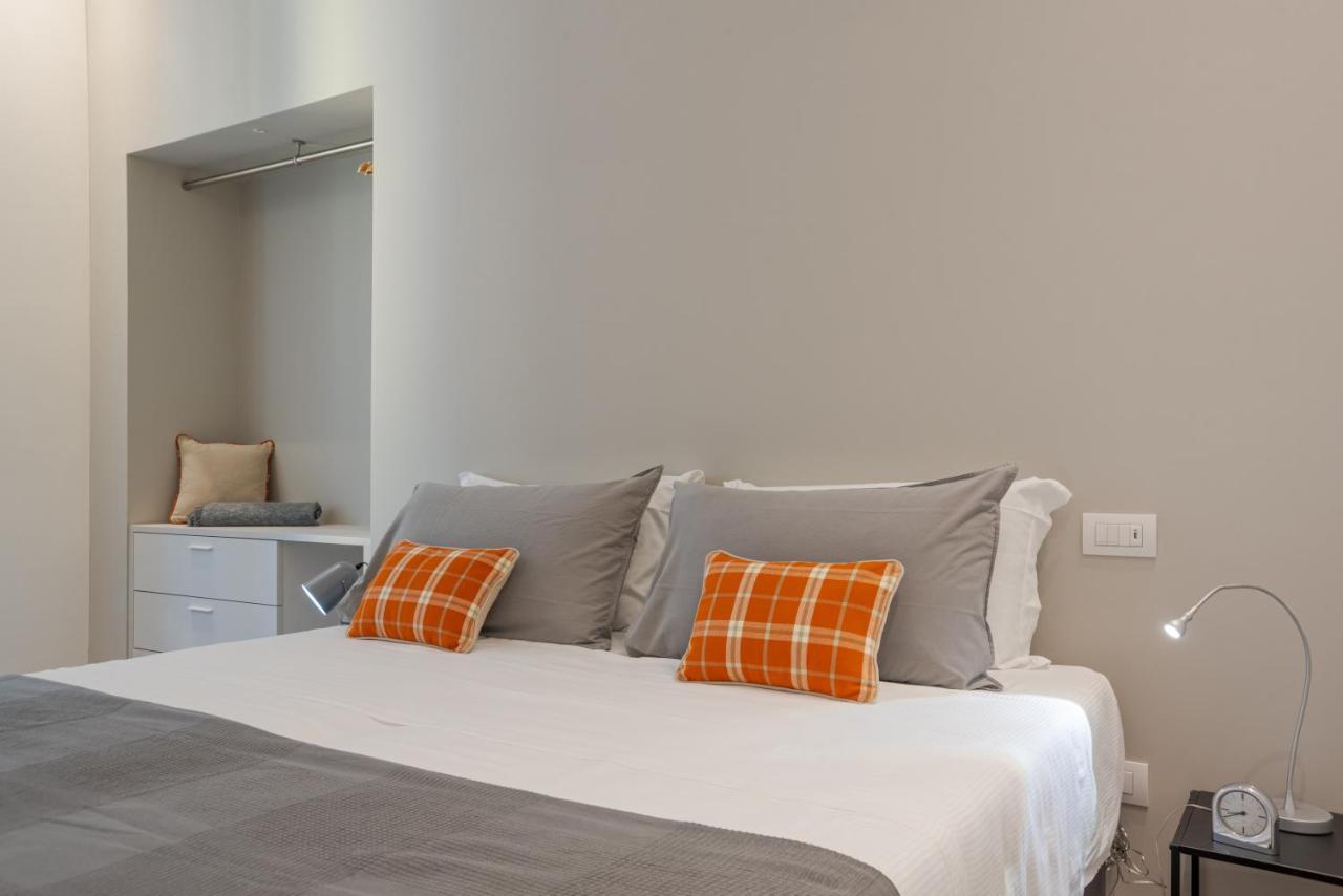 Suite Del Vescovo - By Myhomeincomo Bagian luar foto